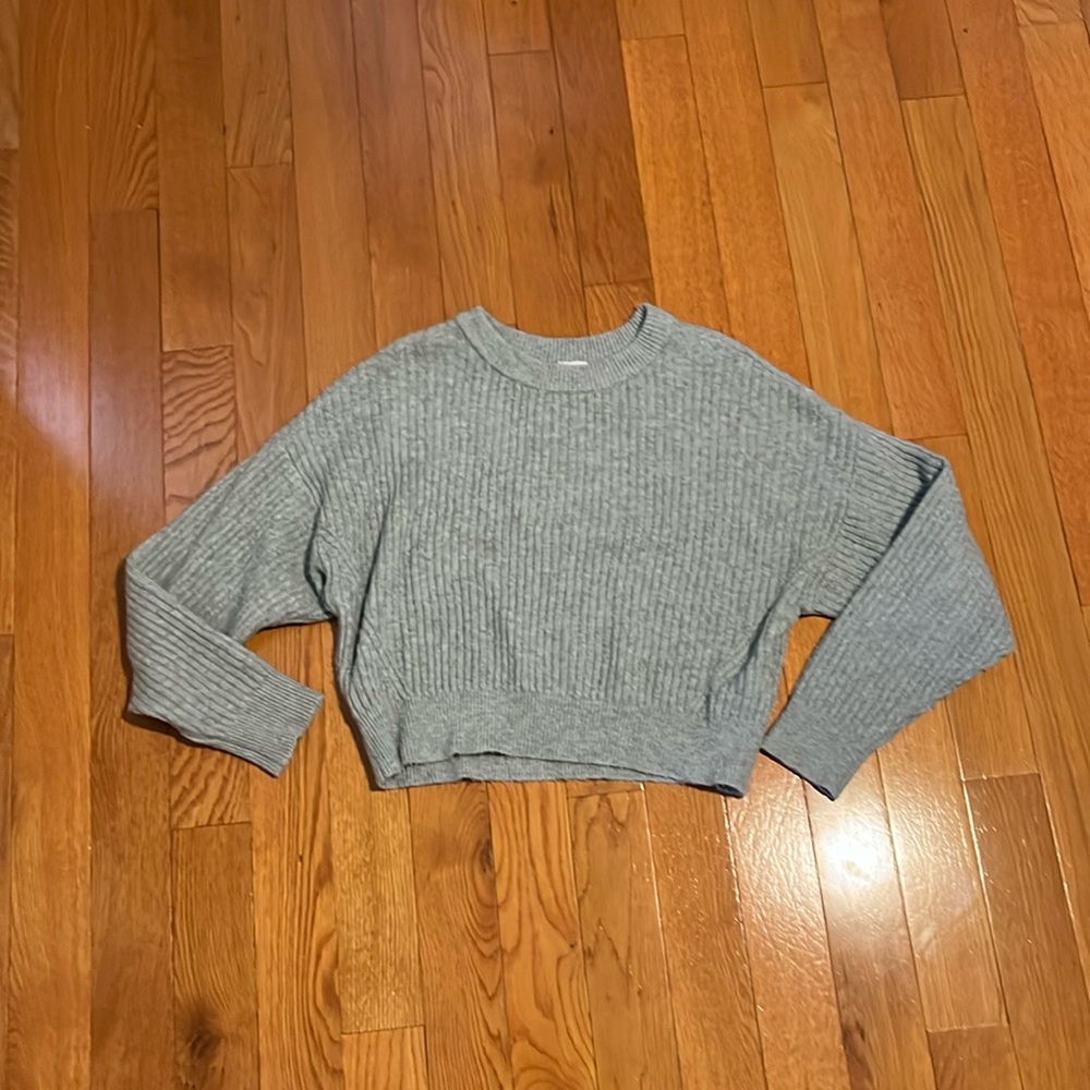 GARAGE sweater